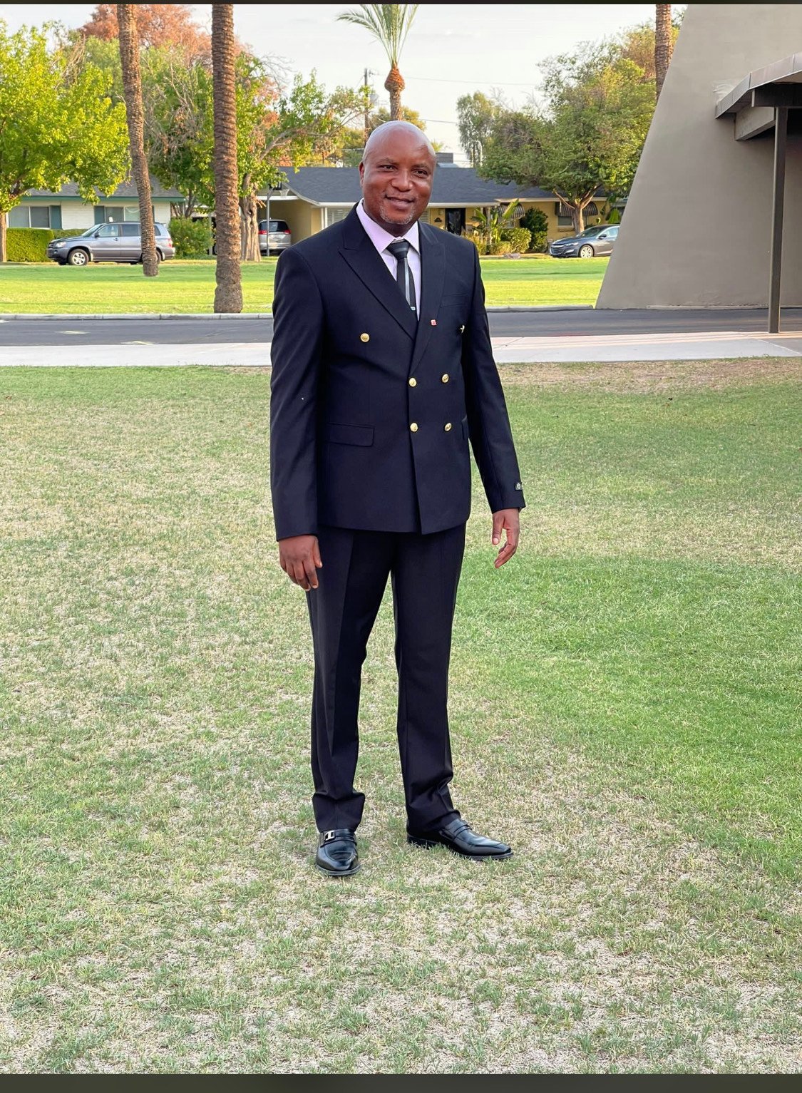 Mr. LUANDA SHANDWE PINOS